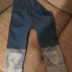 Lululemon capris